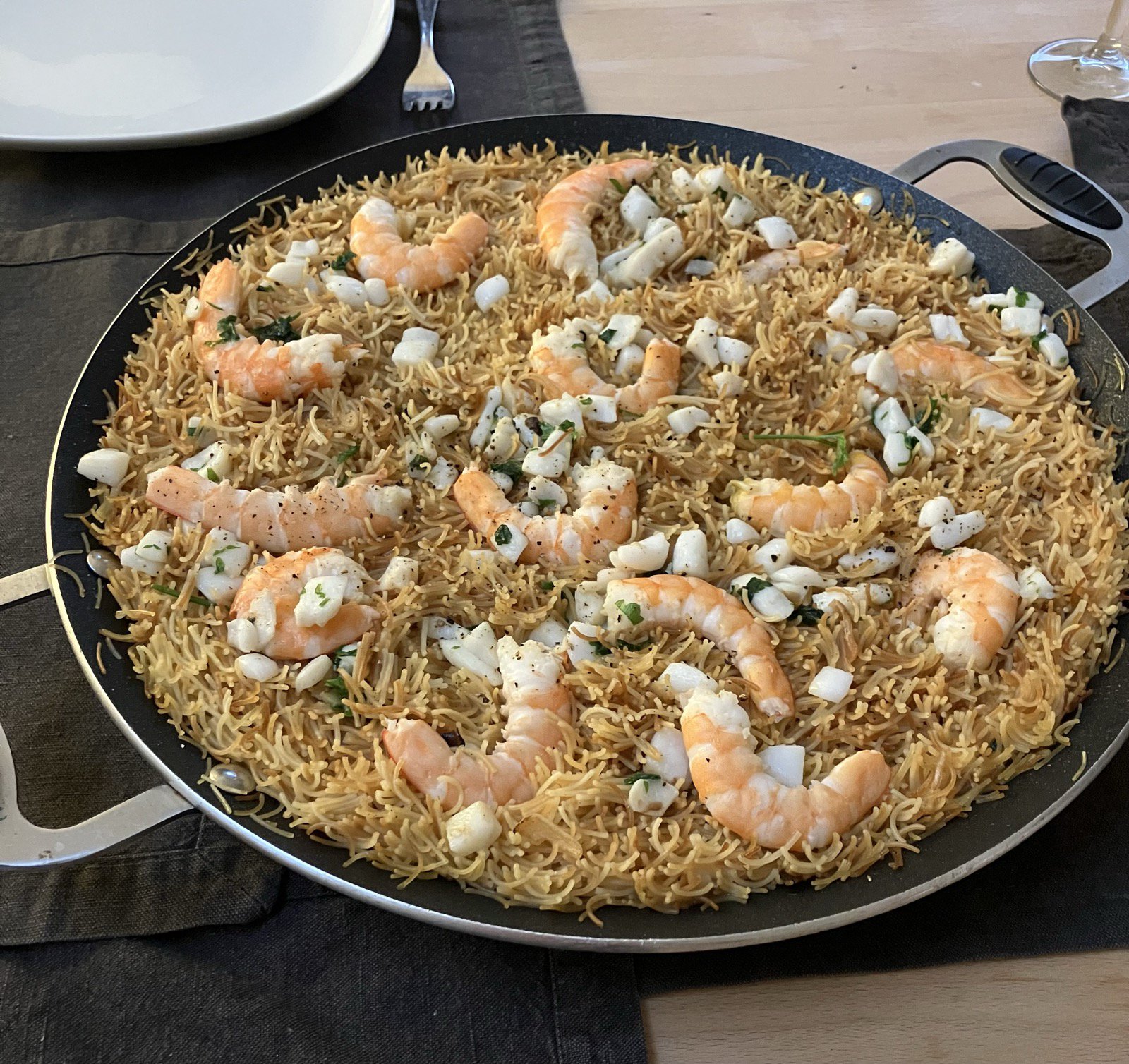 Fideuá with aioli